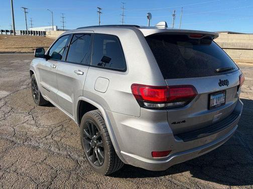 2019 Jeep Grand Cherokee Altitude