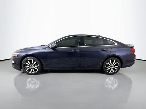 Dark Ash Metallic 2023 Chevrolet Malibu FWD RS