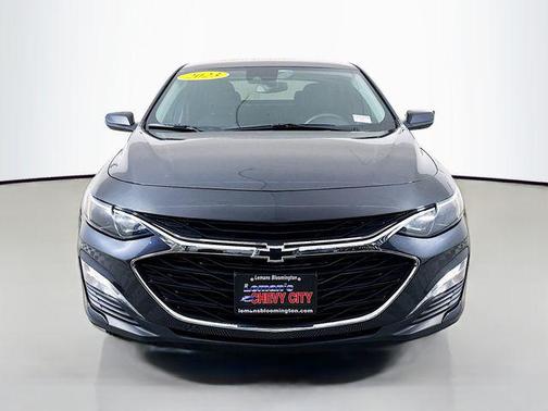 Dark Ash Metallic 2023 Chevrolet Malibu FWD RS