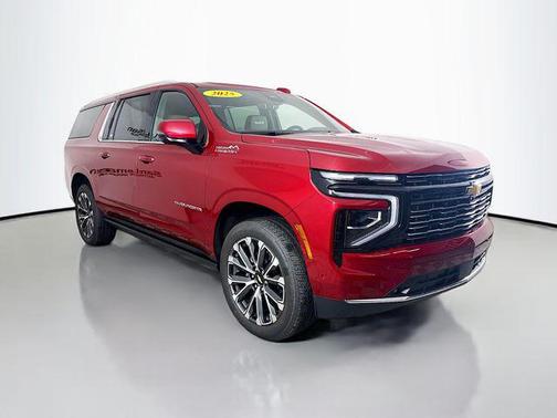 2025 Chevrolet Suburban 4WD High Country