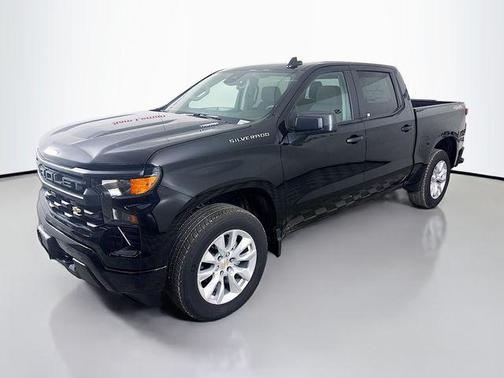 Black 2026 Chevrolet Silverado 1500 Custom