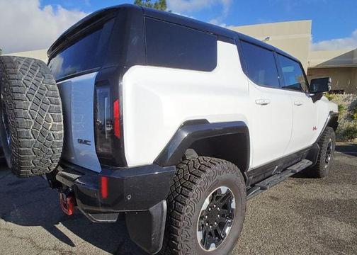 2024 GMC HUMMER EV SUV 2X
