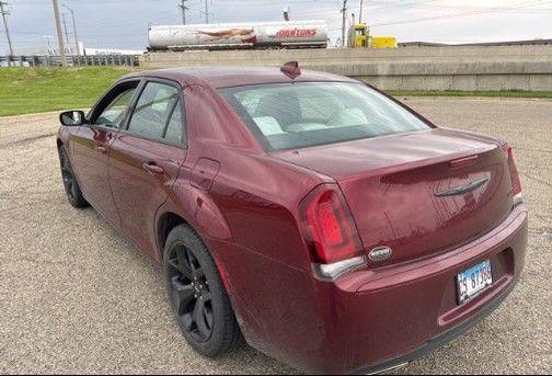 2022 Chrysler 300 Touring