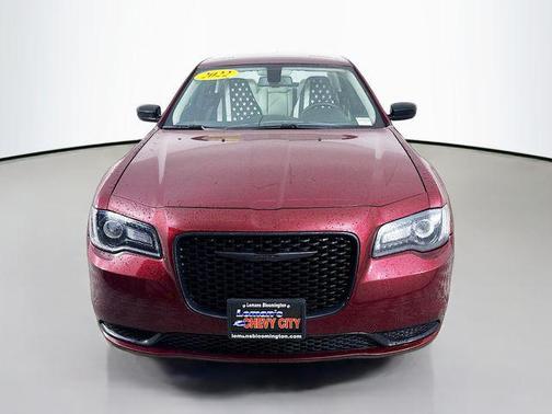 2022 Chrysler 300 Touring