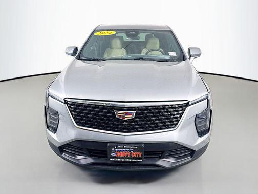 2024 Cadillac XT4 Luxury