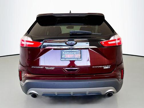 Burgundy Velvet Metallic Tinted Clearcoat 2020 Ford Edge Titanium