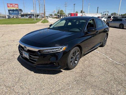 Crystal Black Pearl 2021 Honda Accord EX-L 1.5T