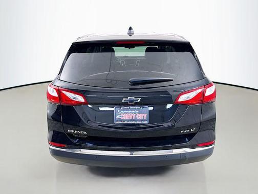 Mosaic Black Metallic 2021 Chevrolet Equinox 1LT