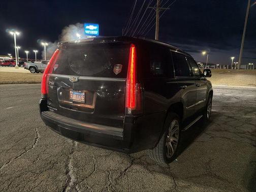 2019 Cadillac Escalade Luxury