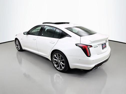 2025 Cadillac CT5 Sport