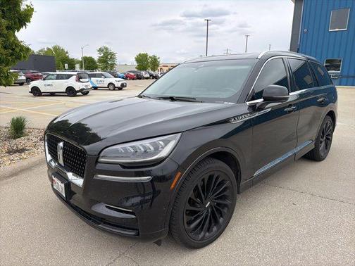 Infinite Black Metallic Clearcoat 2022 Lincoln Aviator Reserve AWD