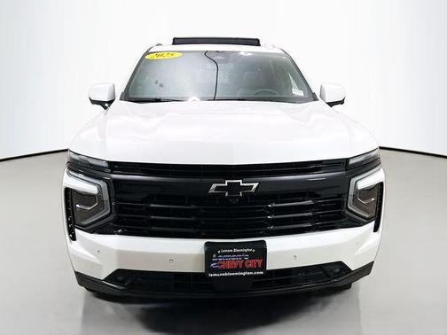 2025 Chevrolet Suburban RST
