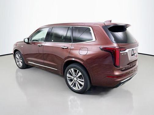 2022 Cadillac XT6 Premium Luxury AWD