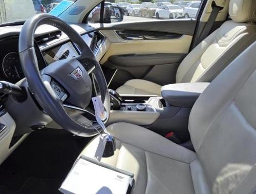 2022 Cadillac XT6 Premium Luxury AWD