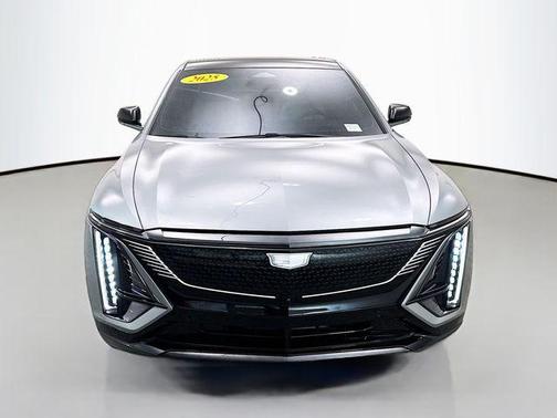 2025 Cadillac LYRIQ Sport