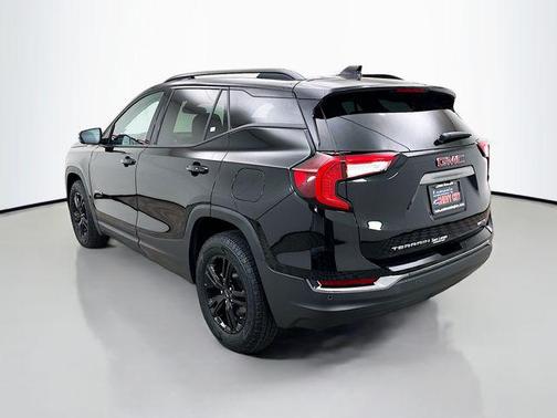 2024 GMC Terrain AWD AT4