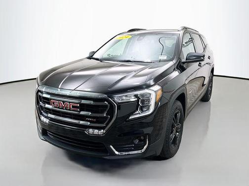 2024 GMC Terrain AWD AT4