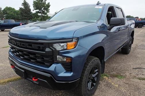 2024 Chevrolet Silverado 1500 Custom Trail Boss