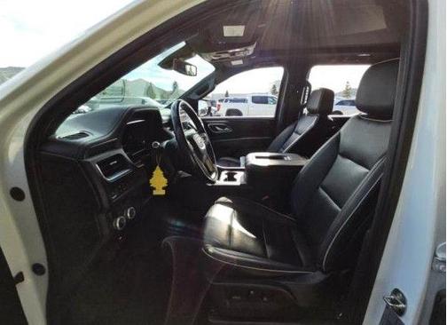 2022 GMC Yukon XL SLT