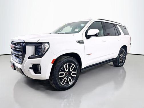 2022 GMC Yukon XL SLT
