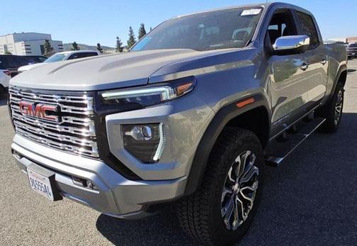2024 GMC Canyon Denali
