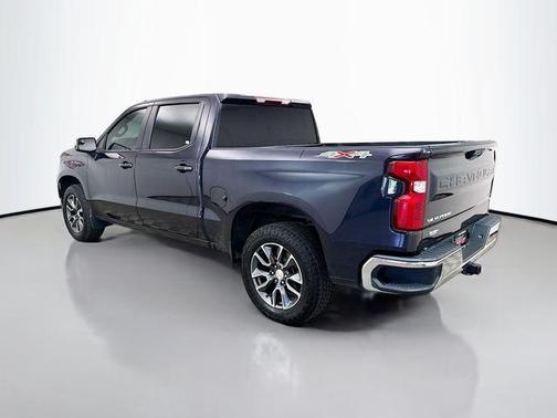 Dark Ash Metallic 2023 Chevrolet Silverado 1500 LT
