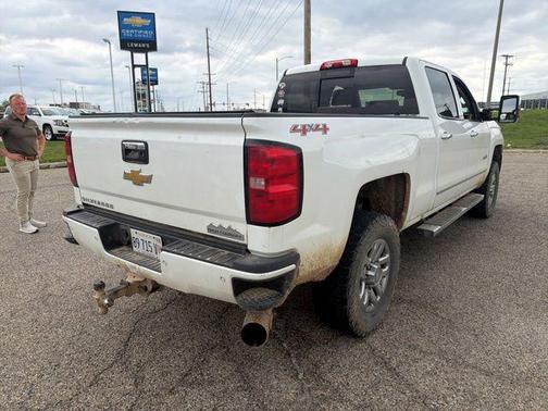 Summit White 2015 Chevrolet Silverado 3500 High Country