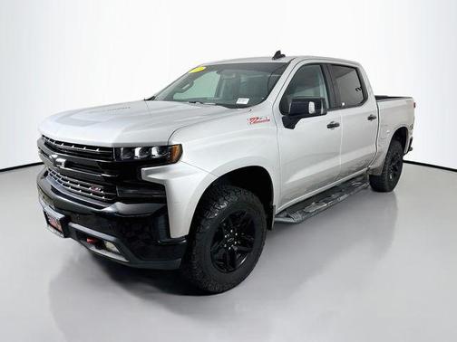 Silver Ice Metallic 2019 Chevrolet Silverado 1500 LT Trail Boss