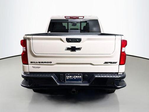 White Sands 2026 Chevrolet Silverado 1500 ZR2