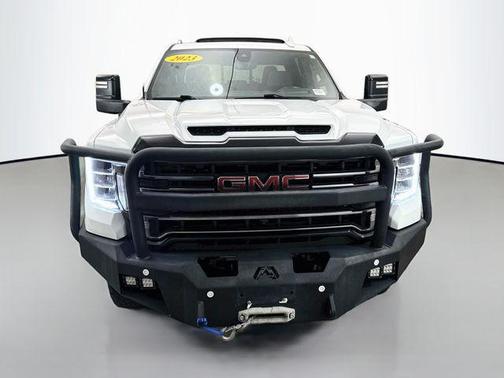 Summit White 2023 GMC Sierra 3500 AT4