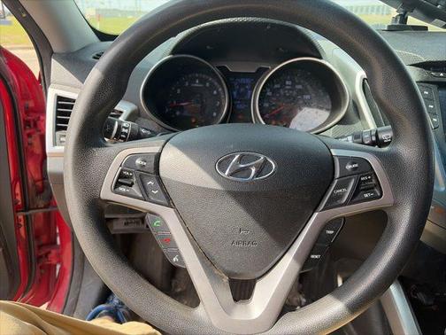 2015 Hyundai Veloster Base