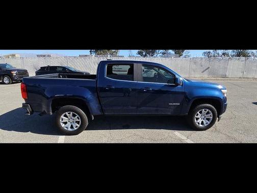 Pacific Blue Metallic 2020 Chevrolet Colorado LT
