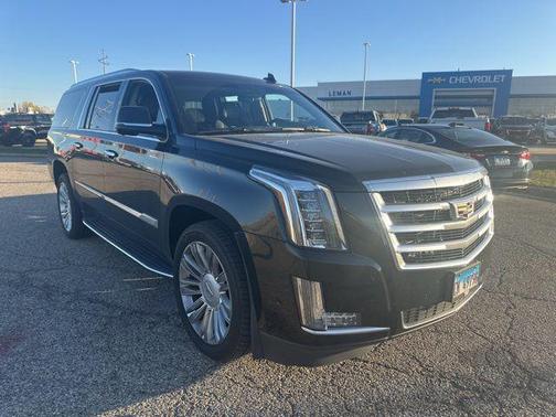 2018 Cadillac Escalade ESV Luxury