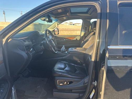 2018 Cadillac Escalade ESV Luxury