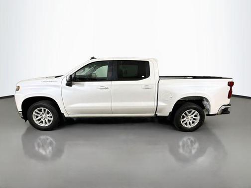 Iridescent Pearl Tricoat 2021 Chevrolet Silverado 1500 LT