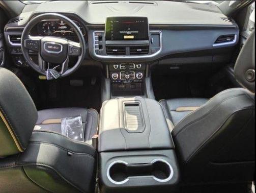 2024 GMC Yukon XL 4WD AT4