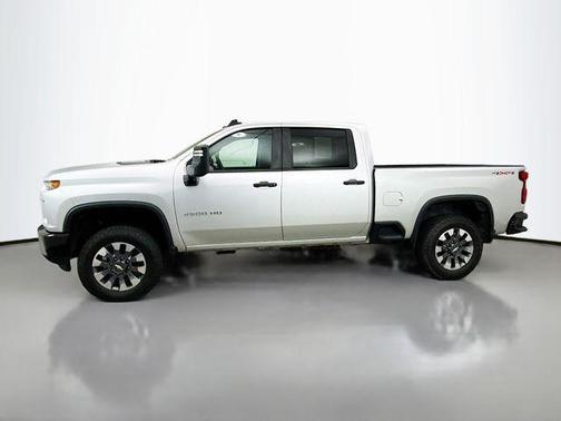 2022 Chevrolet Silverado 2500 Custom