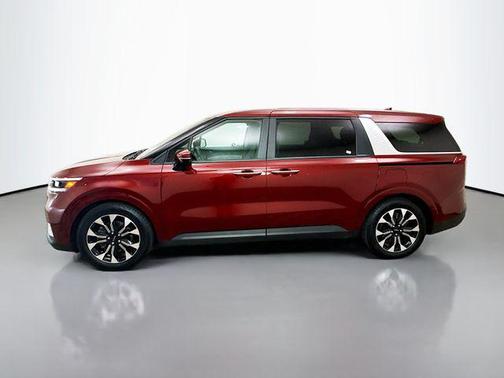 2022 Kia Carnival EX