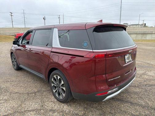 2022 Kia Carnival EX