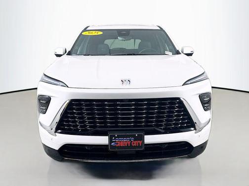 2025 Buick Enclave Avenir FWD