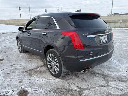 2017 Cadillac XT5 Premium Luxury
