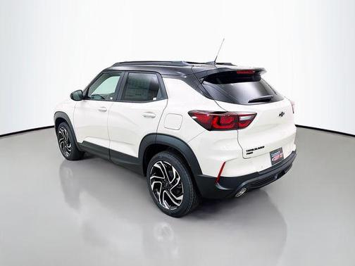 White Sands 2026 Chevrolet Trailblazer RS