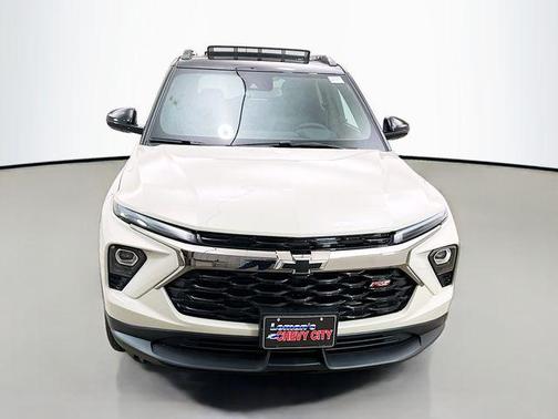 White Sands 2026 Chevrolet Trailblazer RS