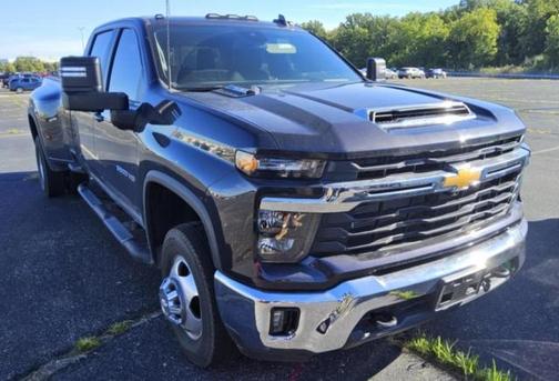 2024 Chevrolet Silverado 3500 LT