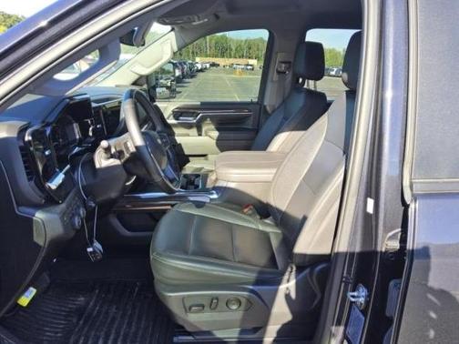 2024 Chevrolet Silverado 3500 LT