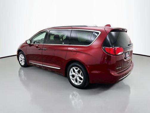 2019 Chrysler Pacifica Touring-L Plus