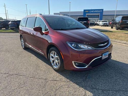 2019 Chrysler Pacifica Touring-L Plus