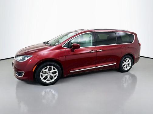 2019 Chrysler Pacifica Touring-L Plus