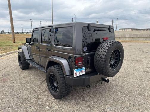 2017 Jeep Wrangler Unlimited Sahara