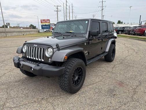 2017 Jeep Wrangler Unlimited Sahara